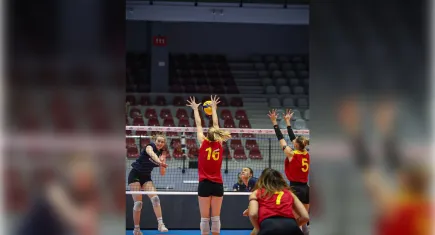 İzmir’in Sultanları, hazırlık maçında Alman ekibine yenildi