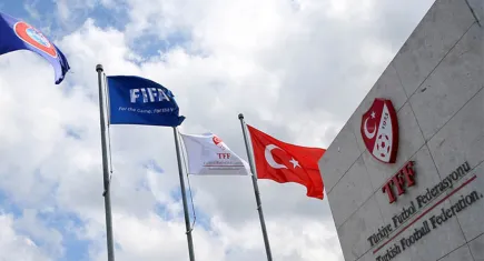 Aynı anda 7 yabancı oynatan Sakaryaspor hakkında karar 