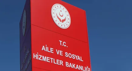 128 bin kişiye yerinde destek: Ulusal Vefa Programı yaşlı ve engellilerin yanında