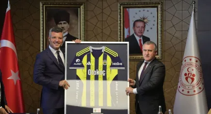 Fenerbahçe’nin yeni başkanı Saadettin Saran, Bakan Bak ile görüştü