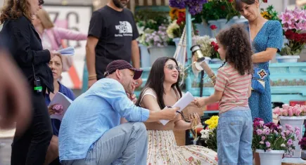 Cemre Baysel ve Murat Yıldırım’lı “Güller ve Günahlar” setinden neşeli anlar!