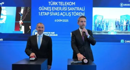 Türk Telekom Sivas’taki dev güneş enerjisi santralini 5G ile açtı