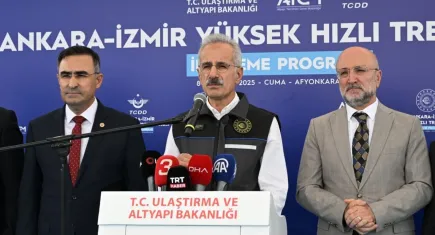 Ankara-İzmir arası 3,5 saate düşüyor! Hızlı tren hattında önemli eşik geçildi