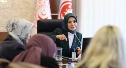 Bakan Göktaş STK temsilcileriyle bir araya geldi