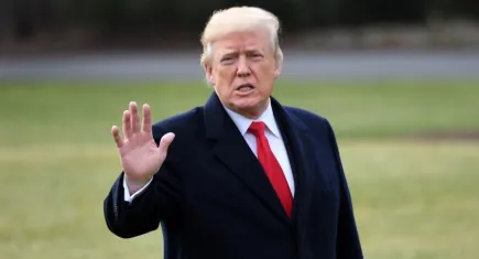 Trump’tan Gazze çıkışı: “Filistinliler zorla göç ettirilmeyecek”