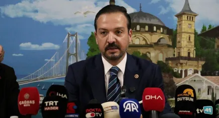 AK Parti’den meclis tepkisi: Zorlu’dan Öcalan sloganlarına sert uyarı