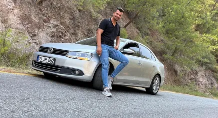 Düğün öncesi eğlence faciaya dönüyordu: Yorgun mermi genç adamı hastanelik etti!