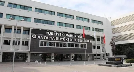Antalya Büyükşehir Belediyesi'ne yönelik rüşvet soruşturması: 6 gözaltı