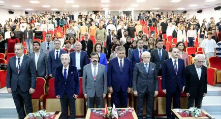 İzmir’de 2. Uluslararası Sosyal İnovasyon ve Veri Analitiği Kongresi başladı