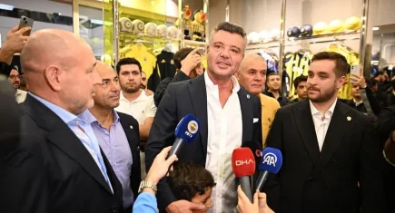 Fenerbahçe'de bomba açıklama! Başkan Saran'dan deplasman sözü: "Feneriumlarda daha güzel işler..."
