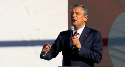 Özgür Özel’den ‘Kayyum’ tepkisi: Tam bir yıldır darbeci kuşatma altındayız