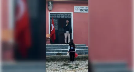 Sadece bir öğrencinin eğitim gördüğü okulda 29 Ekim böyle kutlandı