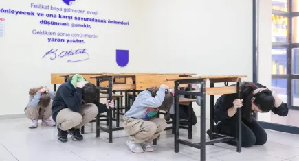 Buca’da afet bilinci büyüyor: BUCAKUT’tan kesintisiz Afet Farkındalık Eğitimi