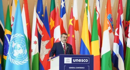 Bakan Tekin'den UNESCO kürsüsünden kritik Gazze mesajı: "Eğitimin barışı koruma misyonu ihmal edilmesin!"