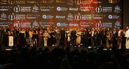 62. Altın Portakal Film Festivali’nde ödüller sahiplerini buldu: Gecenin yıldızı‘Tavşan İmparatorluğu’ oldu