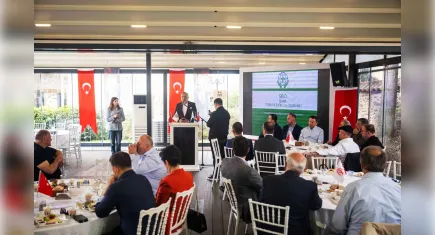 Bornova’da iş dünyası zirvesi: Boşnak iş insanları bir araya geldi 