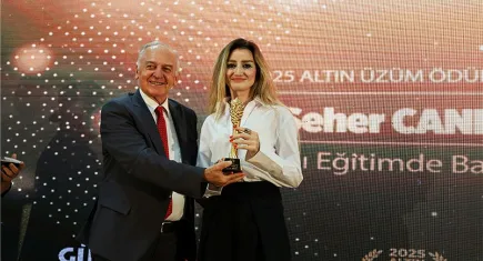 Altın Üzüm Ödülleri 2025: Eğitimde Başarı Ödülü Dr. Seher Canerler’e Verildi