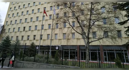 İzmir’de 2 buçuk dönümlük alan 46 milyon TL karşılığında özelleştirildi