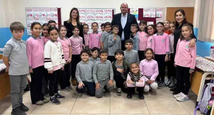 Menderes’te minik başkan yardımcısı sözünü tuttu: Başkan Çiçek’i getirdi