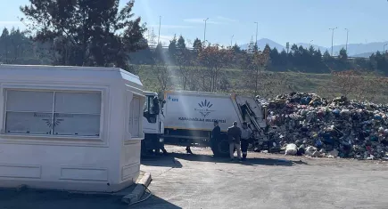 Uzundere halkı çöp toplama sahasına dönüştürülen alana tepki gösterdi