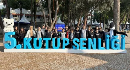 İzmirli öğrenciler TÜBİTAK 5. Kutup Şenliği’nde bilimle buluştu