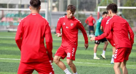 Karşıyaka, Ayvalıkgücü deplasmanına özel hazırlık yapıyor