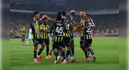 Fenerbahçe, Süper Lig’de Kayserispor’u 4-2 Mağlup Etti