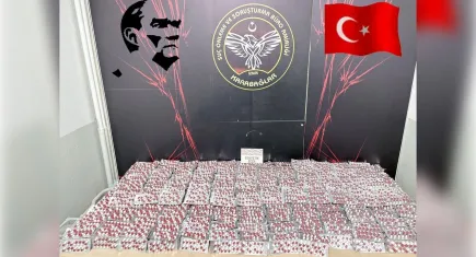 İzmir’de yasaklı madde operasyonu: Aynı aileden 3 kişi tutuklandı
