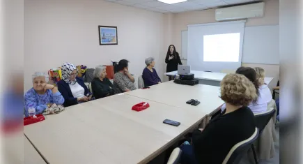 Konak’ta Ebeveynler Madde Bağımlılığına Karşı Bilinçleniyor