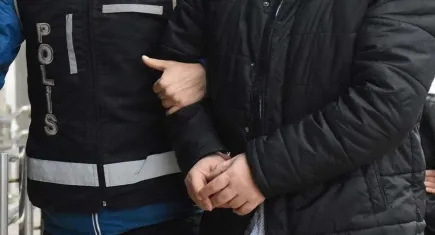 Kriptolu iletişimle uluslararası zehir ticareti yapan 5 suç örgütüne operasyon