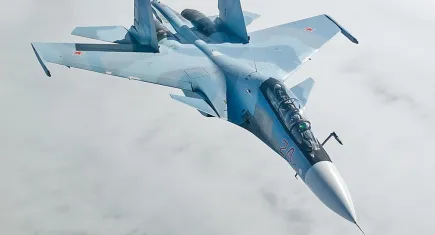 Rusya'da Su-30 savaş uçağı düştü: 2 pilot hayatını kaybetti