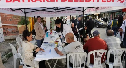 Bayraklı’da Dünya Diyabet Günü etkinliği: Ücretsiz kan şekeri ve tansiyon ölçümü