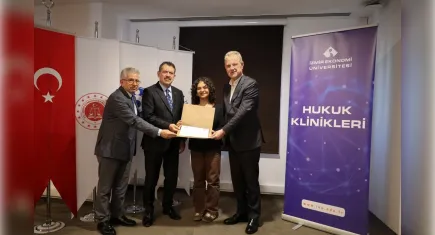 İzmir’de genç hukukçular Aile Mahkemeleri Hukuk Kliniği sertifikalarını aldı