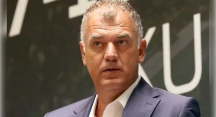 Karşıyaka’da Nihat Mala ile yolar ayrıldı
