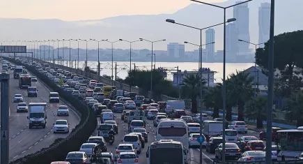 TÜİK açıkladı: Türkiye’deki taşıtların yüzde 6’sı İzmir’de