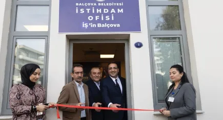 Balçova Belediyesi İstihdam Ofisi açıldı