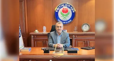 Başkan Ali Kaya: Öğretmenlik toplumu inşa eden en kritik meslek