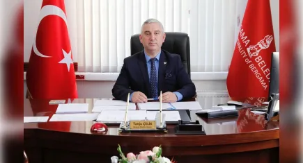 Tanju Çelik: Tüm öğretmenlerimizin gününü kutlarım