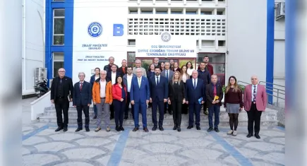 Ege Üniversitesi'nde akreditasyon sevinci