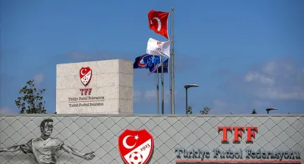 Süper Lig’de şok cezalar! 5 kulüp ve 3 yöneticiyi PFDK yaktı