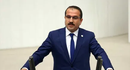 Kırkpınar’dan Memişoğlu’na çağrı: İzmir bir üs olabilir