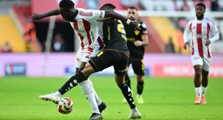 Göztepe, Antalyaspor deplasmanında geri dönüşe imza attı