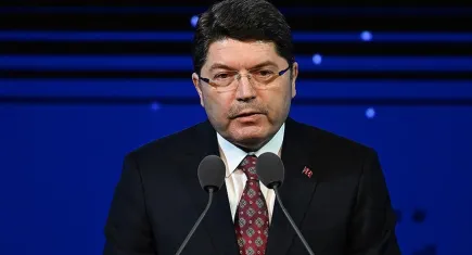 Bakan Tunç'tan yeni hakim ve savcılara mesaj: Adalet gecikmez, eğilmez, korkuya teslim olmaz
