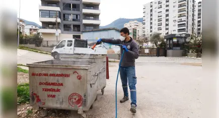 Balçova Belediyesi’nden Çetinemeç Mahallesi’ne kapsamlı temizlik