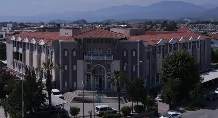 Muğla merkezli 8 ilde göçmen kaçakçılığı operasyonu: 10 kişi tutuklandı