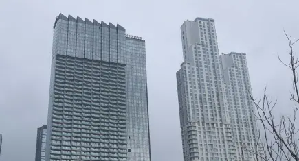 Hong Kong felaketi Türkiye’yi tedirgin etti: Yüksek binalarda yangın güvenliği alarmı! 2 kapalı kaçış kovanı olmalı