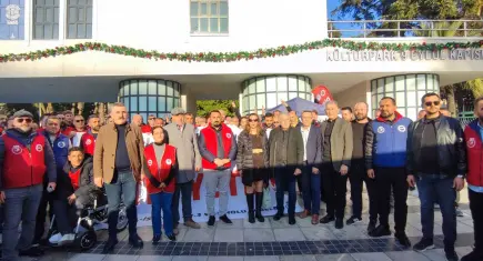 İzmir’de eylem çadırına destek yağdı
