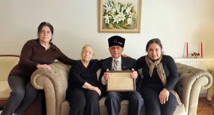 Atatürk’ü gören Ahmet Katipoğlu’nun asırlık ömrü 100 fidanla taçlandı 