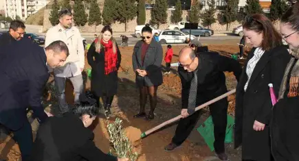 Çiğli’de doğa dostu gelecek için adımlar atılıyor