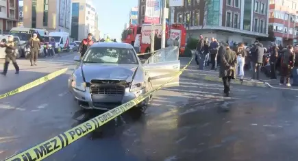 Şişli’de ölümlü kaza: Ters yöne giren otomobil yayaları ezdi geçti